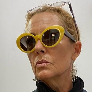 RARE! Oscar de la Renta Sunglasses by Linda Farrow